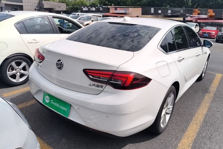 Used Buick Regal 2019 Revised 20T Luxury Version China VI Standard Rear Right 45 Deg