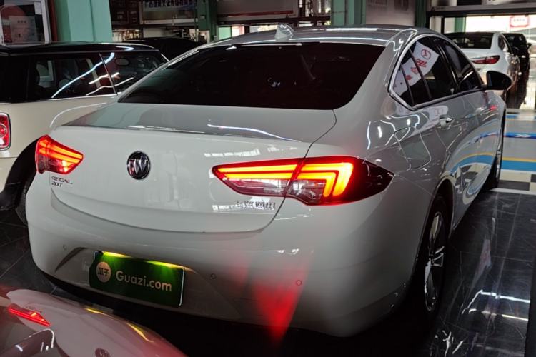 Used Buick Regal 2019 20T Elite Version China V Standard Rear Right 45 Deg