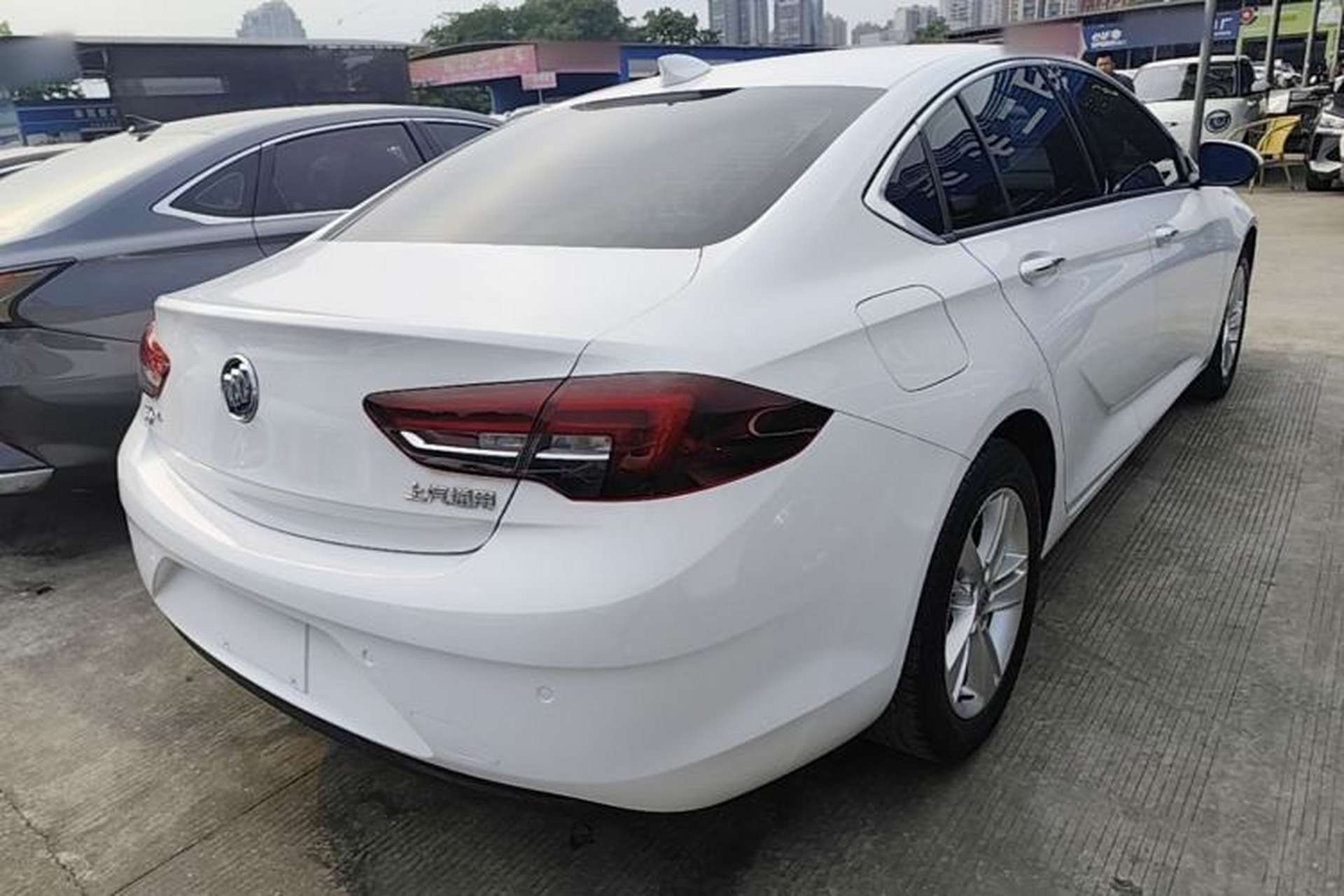 Used Buick Regal 2019 20T Elite Version China VI Standard Rear Right 45 Deg