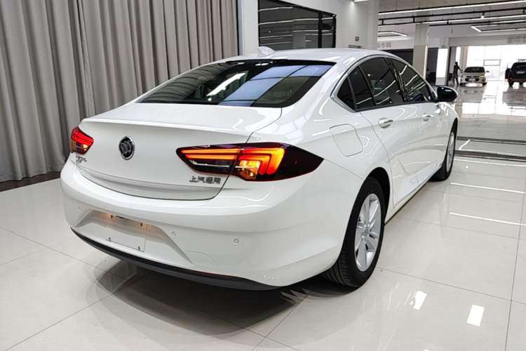 Used Buick Regal 2019 20T Elite Version China VI Standard Rear Right 45 Deg