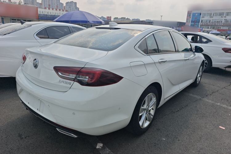 Used Buick Regal 2019 Revised 20T Luxury Version China VI Standard Rear Right 45 Deg