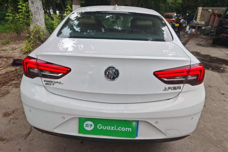 Used Buick Regal 2019 20T Elite Version China VI Standard Rear
