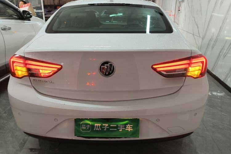 Used Buick Regal 2019 20T Elite Version China VI Standard Rear