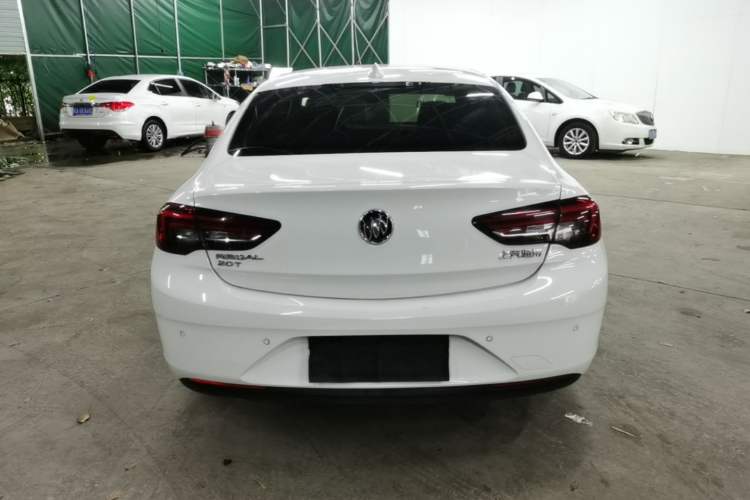 Used Buick Regal 2019 20T Elite Version China VI Standard Rear