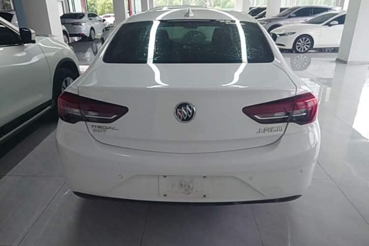 Used Buick Regal 2019 20T Elite Version China VI Standard Rear