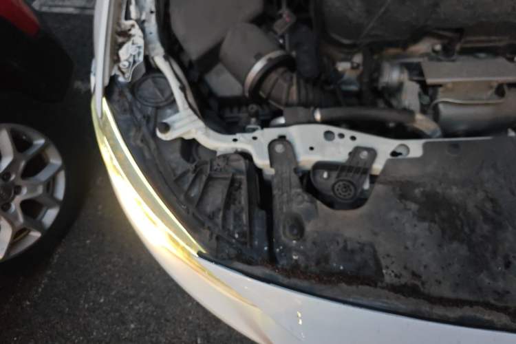 Used Buick Regal 2019 20T Elite Version China VI Standard Right Front Headlight