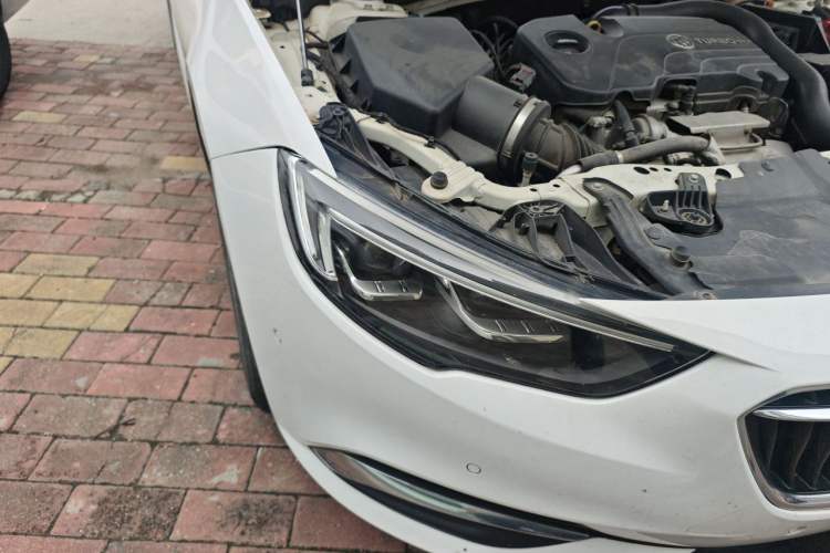 Used Buick Regal 2019 20T Luxury Model China VI Standard Right Front Headlight