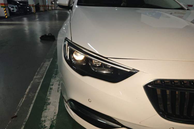 Used Buick Regal 2019 28T Luxury Edition China VI Right Front Headlight