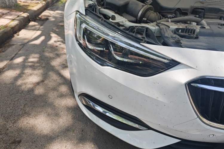 Used Buick Regal 2019 Revised 20T Luxury Version China VI Standard Right Front Headlight