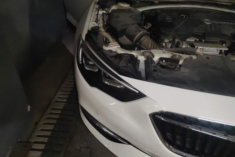 Used Buick Regal 2019 20T Luxury Model China V Standard Right Front Headlight