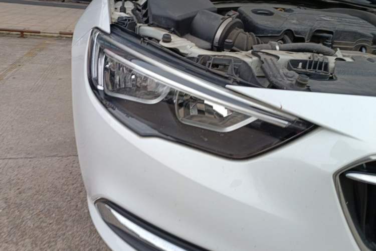 Used Buick Regal 2019 20T Elite Version China VI Standard Right Front Headlight