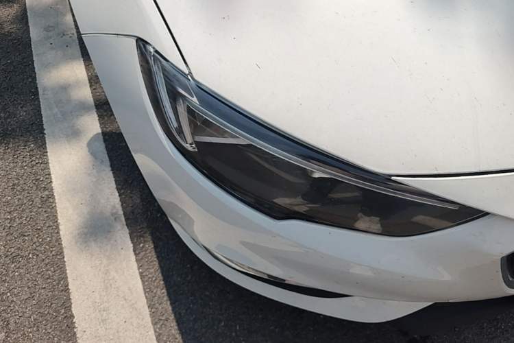 Used Buick Regal 2019 20T Elite Version China VI Standard Right Front Headlight
