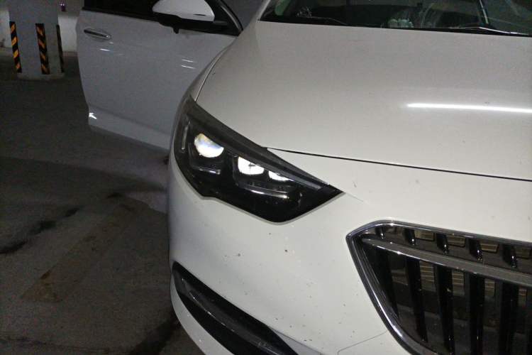 Used Buick Regal 2019 20T Elite Version China VI Standard Right Front Headlight