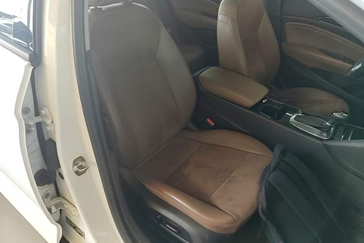 Used Buick Regal 2019 20T Elite Version China VI Standard Right Front Seat