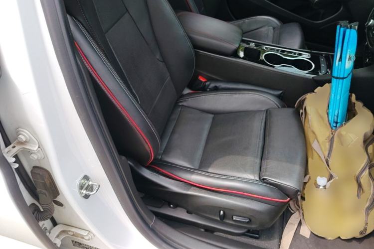 Used Buick Regal 2019 GS 28T Elite Model China VI Standard Right Front Seat