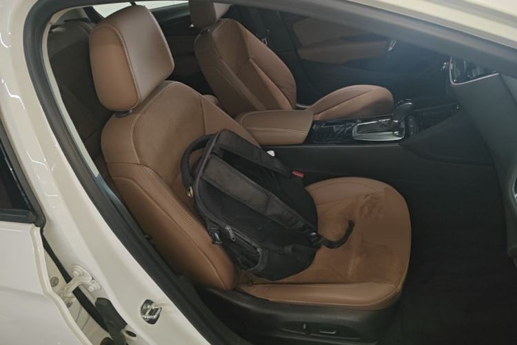 Used Buick Regal 2019 20T Elite Version China VI Standard Right Front Seat