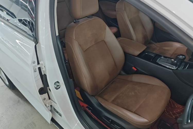 Used Buick Regal 2019 20T Elite Version China V Standard Right Front Seat
