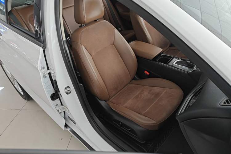 Used Buick Regal 2019 20T Elite Version China V Standard Right Front Seat