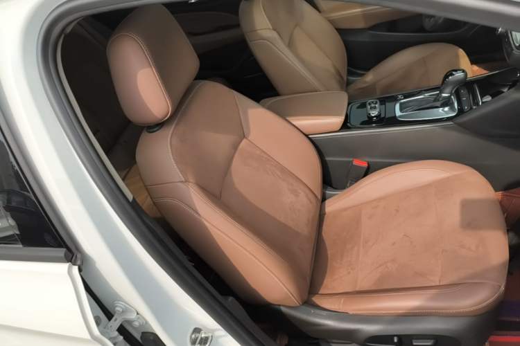 Used Buick Regal 2019 20T Elite Version China VI Standard Right Front Seat