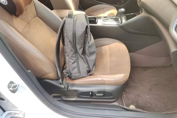 Used Buick Regal 2019 20T Elite Version China VI Standard Right Front Seat