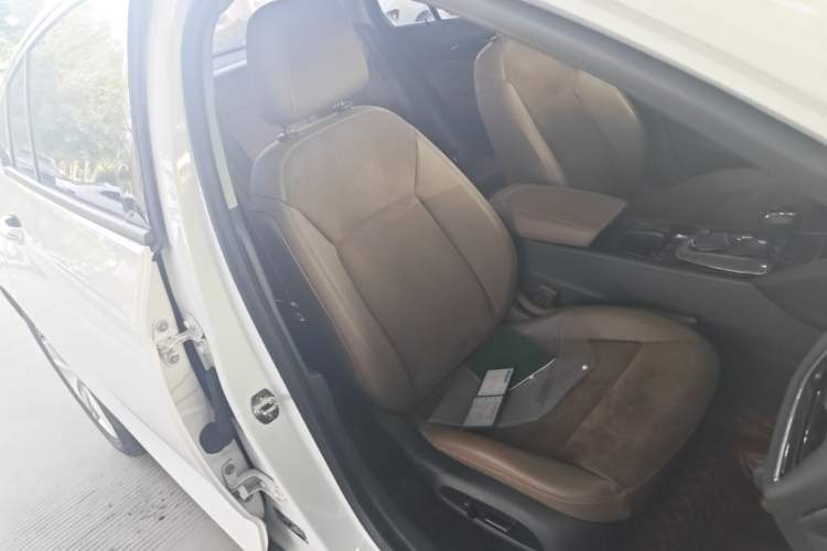 Used Buick Regal 2019 20T Luxury Model China VI Standard Right Front Seat