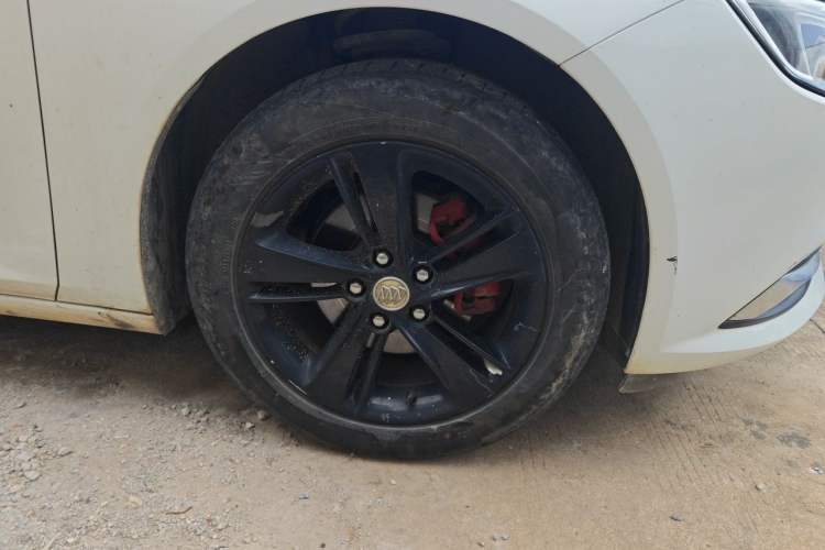 Used Buick Regal 2019 20T Elite Version China VI Standard Right Front Wheel Hub