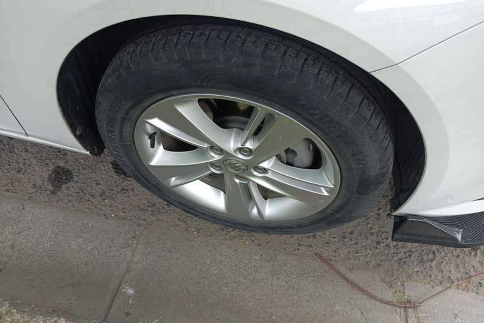 Used Buick Regal 2019 20T Elite Version China VI Standard Right Front Wheel Hub
