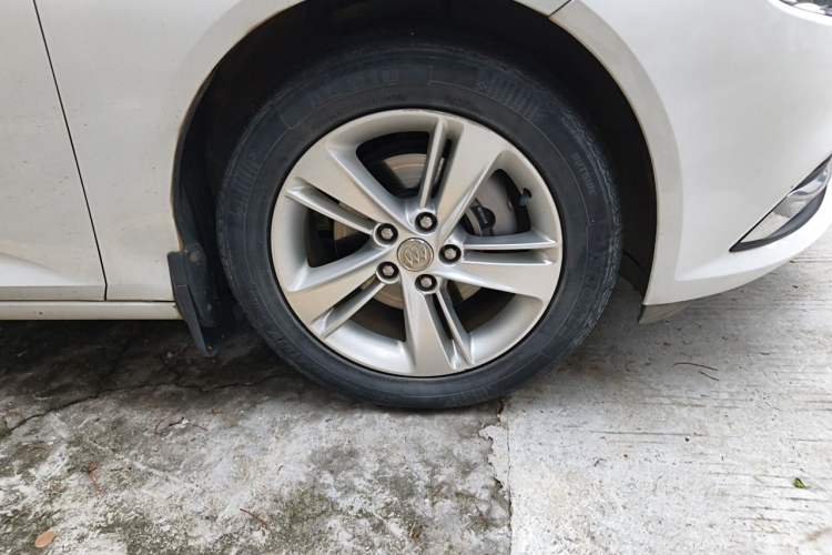 Used Buick Regal 2019 20T Elite Version China V Standard Right Front Wheel Hub