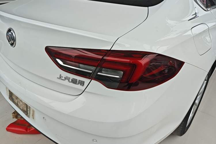 Used Buick Regal 2019 20T Elite Version China VI Standard Right Rear Taillight