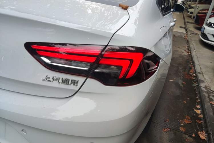 Used Buick Regal 2019 20T Elite Version China VI Standard Right Rear Taillight