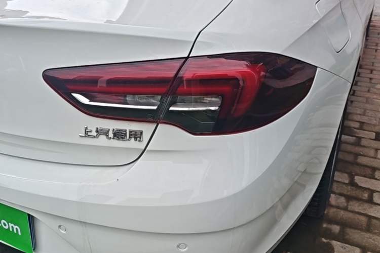 Used Buick Regal 2019 20T Elite Version China VI Standard Right Rear Taillight