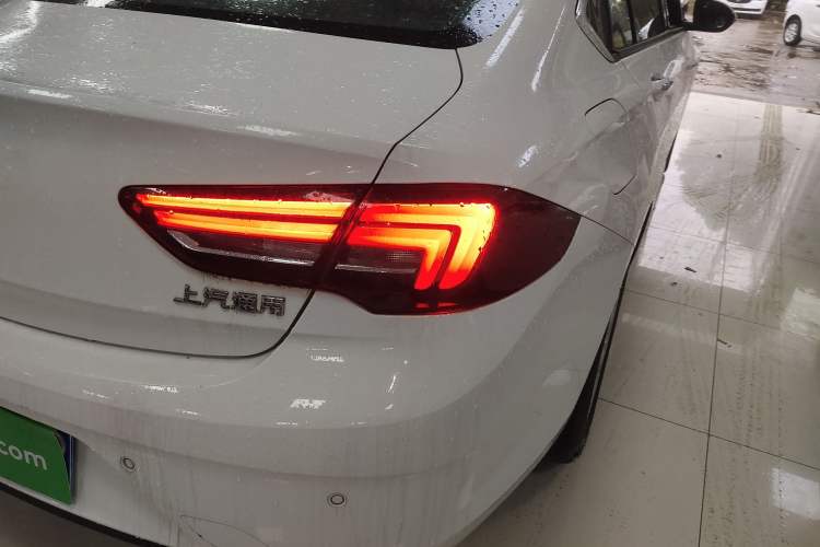 Used Buick Regal 2019 20T Elite Version China VI Standard Right Rear Taillight