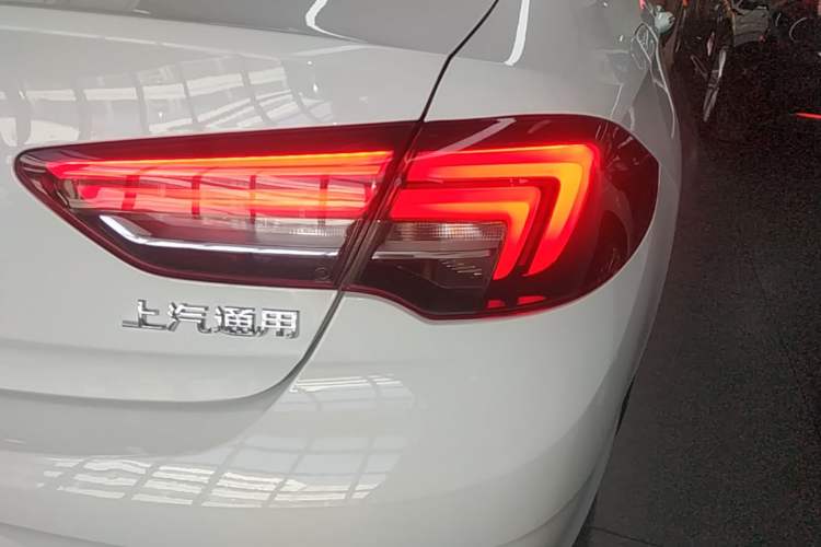 Used Buick Regal 2019 20T Elite Version China VI Standard Right Rear Taillight