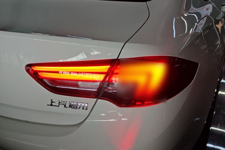 Used Buick Regal 2019 20T Elite Version China V Standard Right Rear Taillight