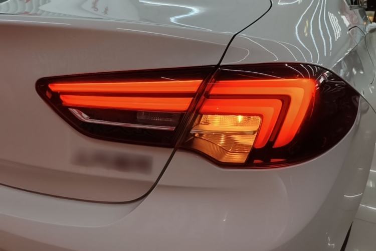 Used Buick Regal 2019 20T Elite Version China VI Standard Right Rear Taillight