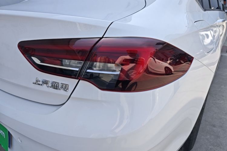Used Buick Regal 2019 20T Elite Version China VI Standard Right Rear Taillight