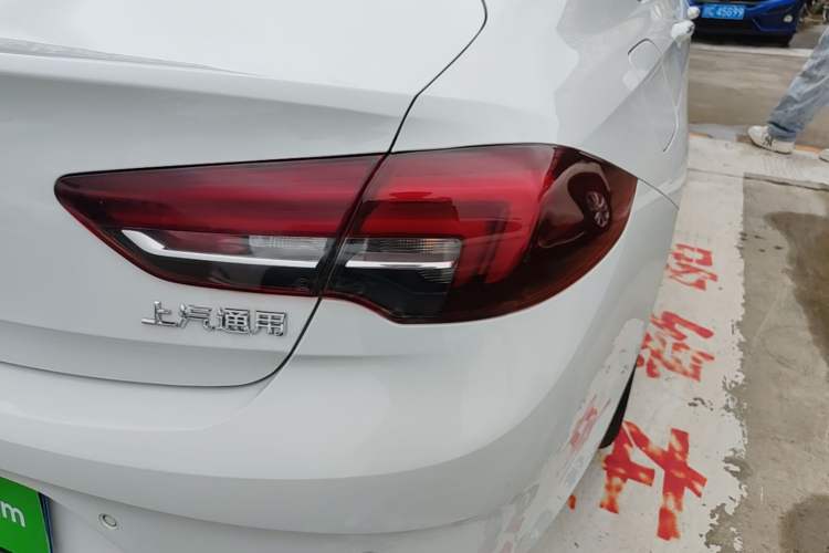 Used Buick Regal 2019 20T Elite Version China VI Standard Right Rear Taillight