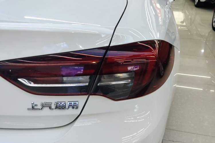 Used Buick Regal 2019 20T Elite Version China VI Standard Right Rear Taillight