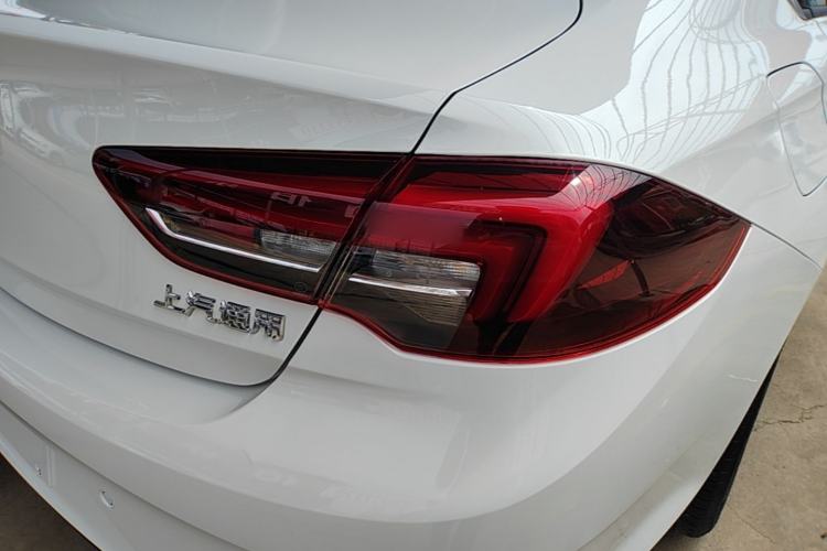 Used Buick Regal 2019 20T Elite Version China VI Standard Right Rear Taillight