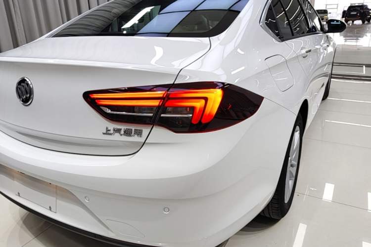 Used Buick Regal 2019 20T Elite Version China VI Standard Right Rear Taillight