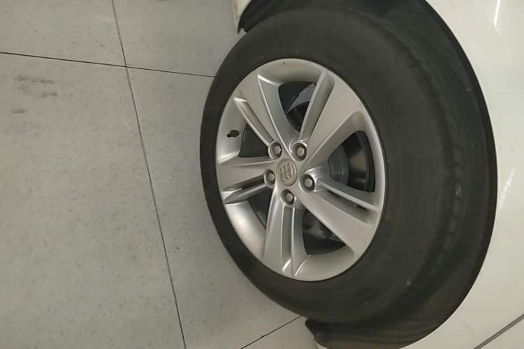 Used Buick Regal 2019 20T Luxury Model China V Standard Right Rear Wheel Hub