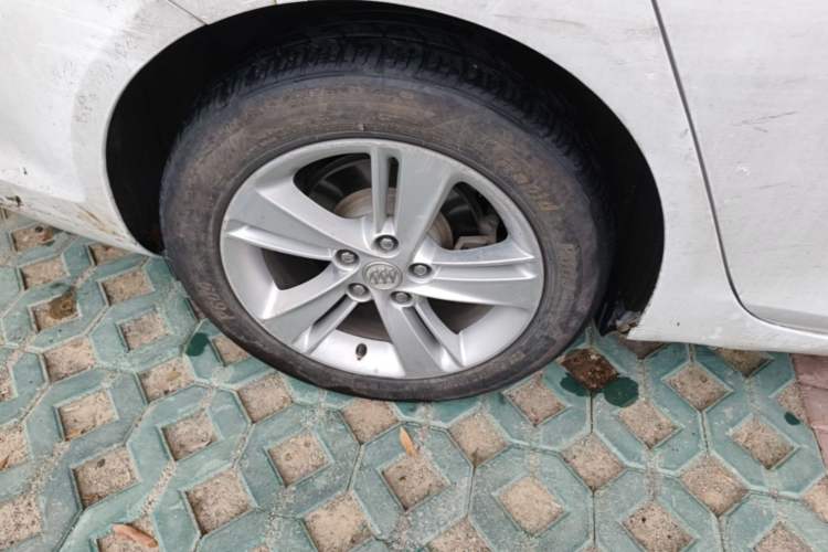 Used Buick Regal 2019 20T Elite Version China VI Standard Right Rear Wheel Hub