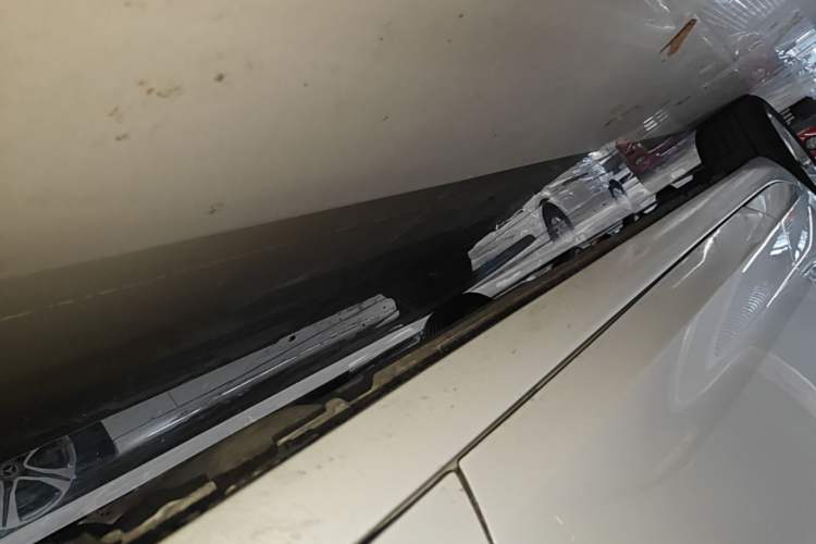 Used Buick Regal 2019 20T Elite Version China VI Standard Right Side Sill