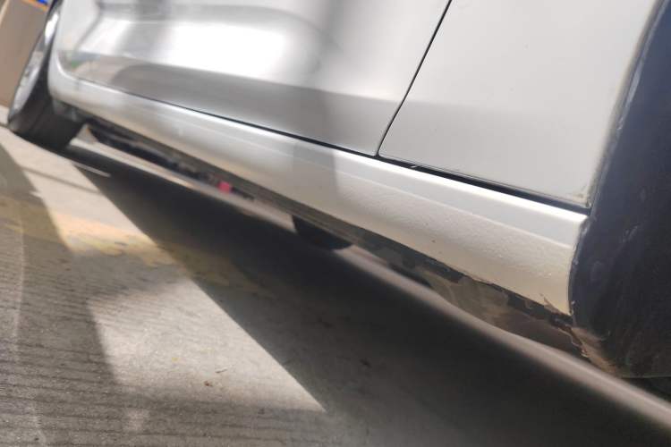 Used Buick Regal 2019 20T Elite Version China VI Standard Right Side Sill