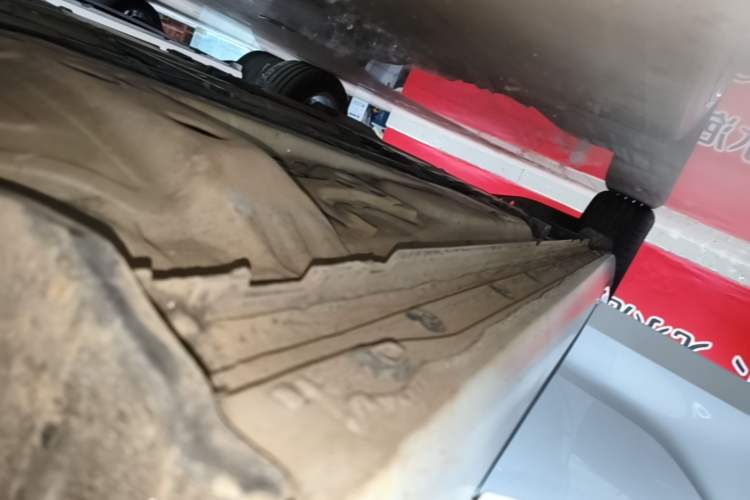 Used Buick Regal 2019 20T Elite Version China VI Standard Right Side Sill
