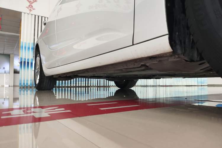Used Buick Regal 2019 20T Elite Version China VI Standard Right Side Sill
