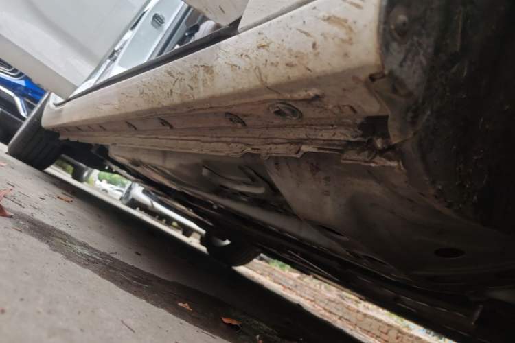 Used Buick Regal 2019 20T Elite Version China VI Standard Right Side Sill