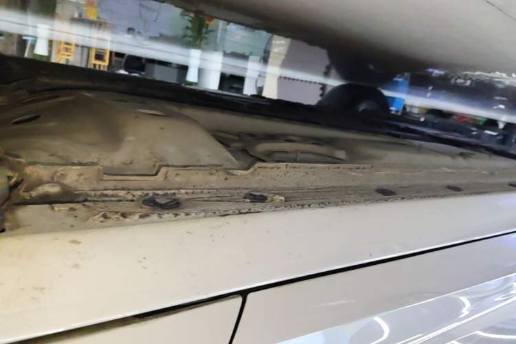 Used Buick Regal 2019 20T Elite Version China VI Standard Right Side Sill