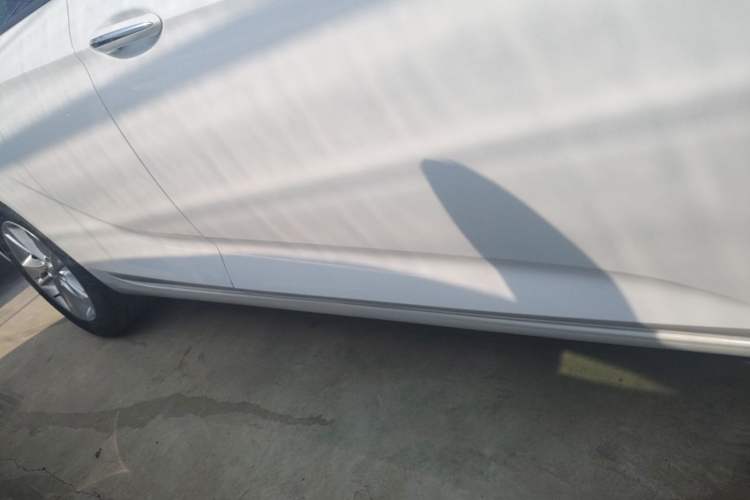 Used Buick Regal 2019 20T Elite Version China VI Standard Right Side Sill