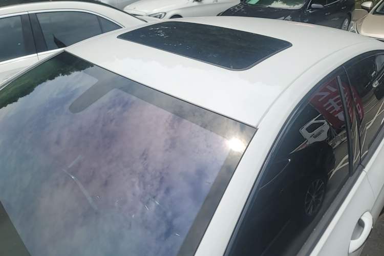 Used Buick Regal 2019 20T Elite Version China VI Standard Roof